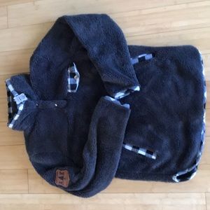 Gray fleece w/ flannel trim - brand new with tags